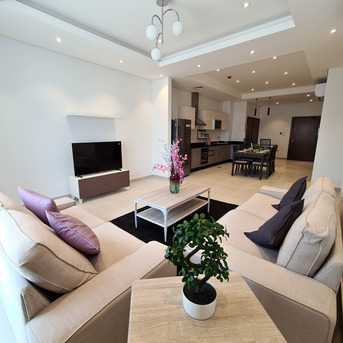Janabiya, Apartments/Houses, BHD 450/month,  2 BR,  Cozy And Spacious Fully Furnished Flat In Janabiya With EWA