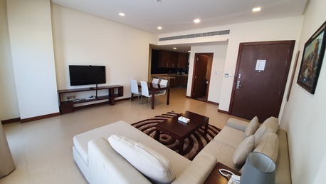 Juffair, Apartments/Houses, BHD 400/month,  2 BR,  Fully Furnished Apartment In Juffair With EWA
