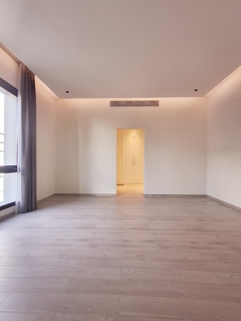 Mahooz, Apartments/Houses, BHD 475/month,  2 BR,  -Brand New"very Spacious, Semi Furnished 2 BHK Family Flat With Ewa, Parking @475/BD In