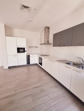 Mahooz, Apartments/Houses, BHD 475/month,  2 BR,  -Brand New"very Spacious, Semi Furnished 2 BHK Family Flat With Ewa, Parking @475/BD In