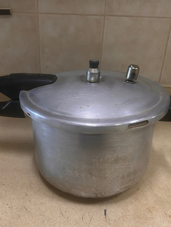 Riyadh, Household Items, SAR 80,  Pressure Cooker