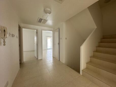 Budaiya, Apartments/Houses, BHD 750/month,  4 BR,  200 Sq. Meter,  Beach Front  Semi Furnished, Inclusive Of  Bd 750