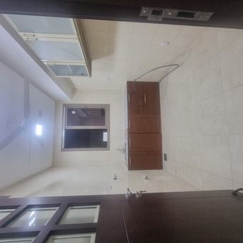 Manama, Apartments/Houses, BHD 250/month,  2 BR,  ₹2BATHROOM Hall Kitchen With Electricity