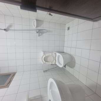 Manama, Apartments/Houses, BHD 250/month,  2 BR,  ₹2BATHROOM Hall Kitchen With Electricity