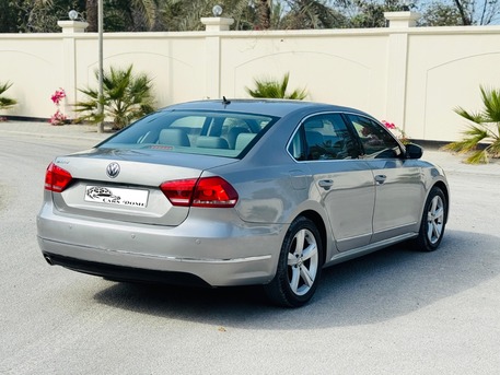 Manama, Vehicles, Cars & Trucks , BHD 2300,  Volkswagen Passat,  2014,  125000 KM,  Full Option With Sunroof