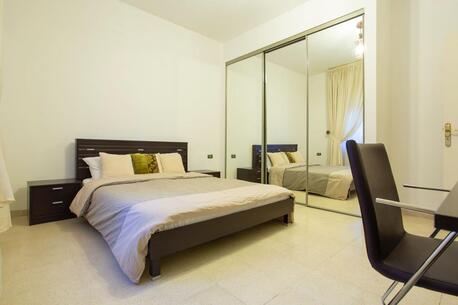 Amman, Apartments/Houses, JOD 11500/year,  Furnished,  3 BR,  Fully Furnished 3B Apart With Sharing Rooftop In Um Uthaina 00962777688956