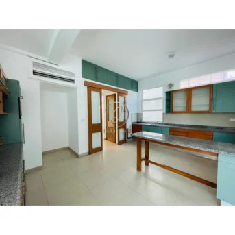 Mahooz, Villas, BHD 1600,  300 Sq. Meter,  Luxurious Villa For Rent In Mahooz