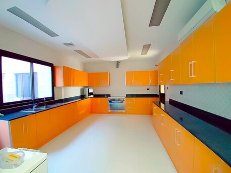 Zinj, Villas, BHD 490000,  653 Sq. Meter,  3 Storey Residential Garden Villa For Sale In Zinj Near Highway BD.490,000/-