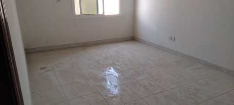 Salmaniya, Apartments/Houses, BHD 180/month,  2 BR,  2 Bedroom Specious Flat For Rent In Salmaniya ( Exclusive)