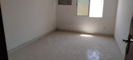 Salmaniya, Apartments/Houses, BHD 180/month,  2 BR,  2 Bedroom Specious Flat For Rent In Salmaniya ( Exclusive)