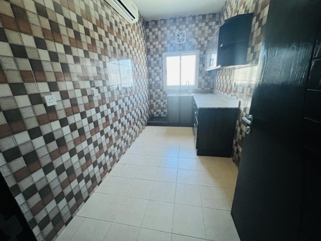 Hidd, Apartments/Houses, BHD 180/month,  Furnished,  2 BR,  BHD:-180/month SEMI FURNISHED 2BHK (see View)APARTMENT FOR RENT IN HIDD -: FAZAL*34664461*