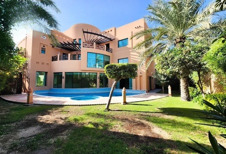 Barbar, Villas, BHD 1700,  500 Sq. Meter,  Luxury 4-Bedroom Villa For Rent In Saar With Private Pool & Garden &ndash; Family-Friendly
