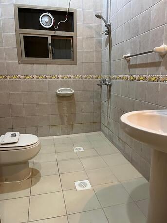 Galali, Villas, BHD 600,  400 Sq. Meter,  Villa For Rent Galali New Area, 4 Bedrooms, Sit.room, Housemaid Rm With Bath, 4 Baths