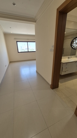 Umm Al Hassam, Apartments/Houses, BHD 600/year,  3 BR,  218 Sq. Meter,  Luxury Compound Flat Gor Rent