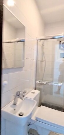 Salmiya, Apartments/Houses, KWD 500/month,  3 BR,  For Rent In Salmiya, 3 Bedrooms, Including A Master Bedroom.