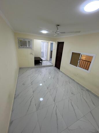 Hoora, Apartments, Flats, Houses & Villas, BHD 150/month,  Studio,  Studio Flar For Rent In Hoora Nearby Zainal Market