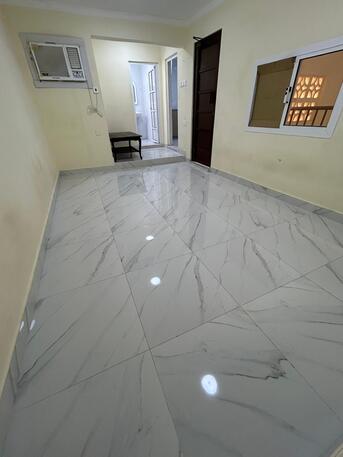 Hoora, Apartments, Flats, Houses & Villas, BHD 150/month,  Studio,  Studio Flar For Rent In Hoora Nearby Zainal Market
