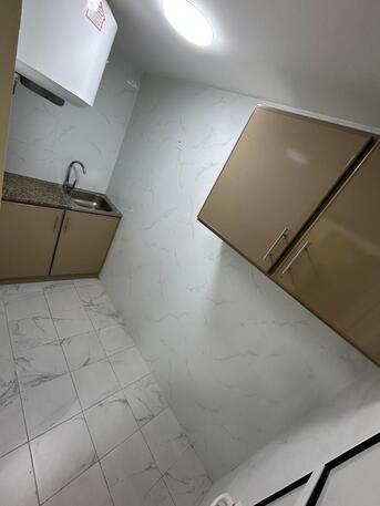 Hoora, Apartments, Flats, Houses & Villas, BHD 150/month,  Studio,  Studio Flar For Rent In Hoora Nearby Zainal Market