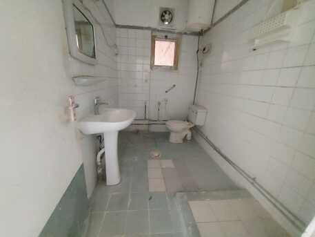 Manama, Apartments, Flats, Houses & Villas, BHD 150/month,  2 BR,  Flat For Rent In Manama Without EWA