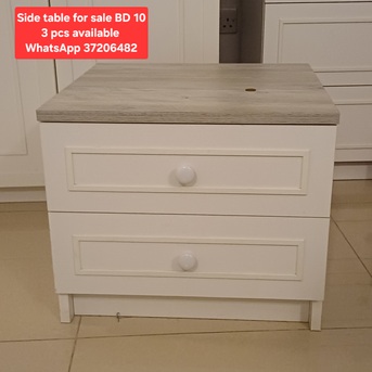 Riffa, Furniture, BHD 10,  ✅️ Side Table For Sale In Good Condition With Delivery