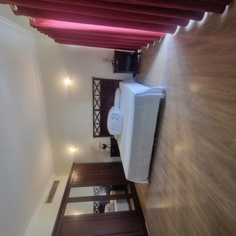 Juffair, Apartments/Houses, BHD 450/month,  3 BR,  *3BATHROOM Hall Kitchen Fully Furnished  With Electricity Balkani Car Parking