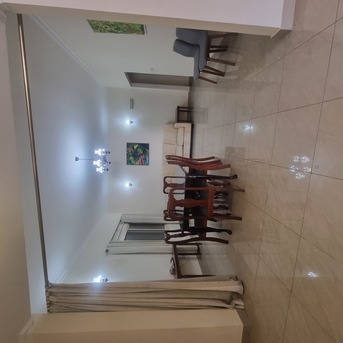 Juffair, Apartments/Houses, BHD 480/month,  3 BR,  &3BATHROOM Hall Kitchen Fully Furnished  With Electricity (no Limit)  Car Parking