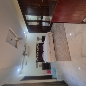 Juffair, Apartments/Houses, BHD 480/month,  3 BR,  &3BATHROOM Hall Kitchen Fully Furnished  With Electricity (no Limit)  Car Parking