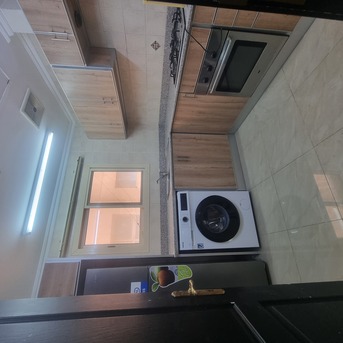 Juffair, Apartments/Houses, BHD 350/month,  2 BR,  ₹2BATHROOM Hall Kitchen Fully Furnished  With Electricity   Car Parking