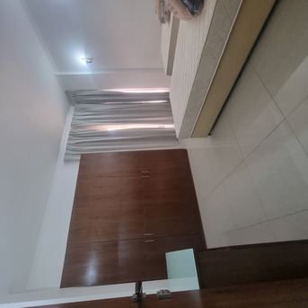 Juffair, Apartments/Houses, BHD 400/month,  2 BR,  &2BATHROOM Hall Kitchen Balkani Fully Furnished  With Electricity   Car Parking