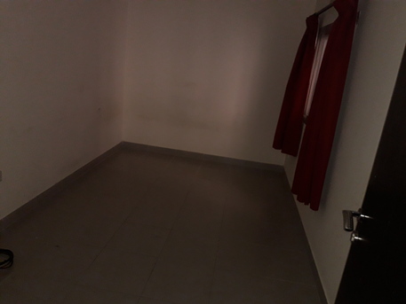 Manama, Apartments/Houses, BHD 160/month,  2 BR,  110 Sq. Meter,  2 Bhk Unfurnished Flat Available In Manama Call Aleena