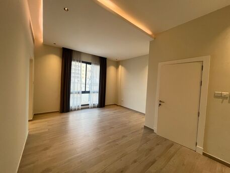 Mahooz, Apartments/Houses, BHD 425/month,  2 BR,  160 Sq. Meter,  EXCELLENT  LUXURY