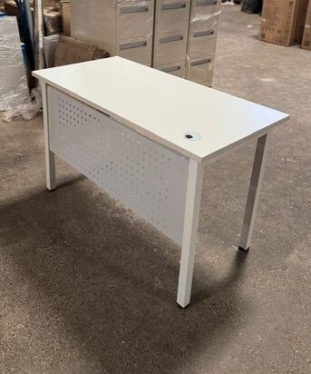 Jeddah, Furniture, SAR 250,  Office / Study Table