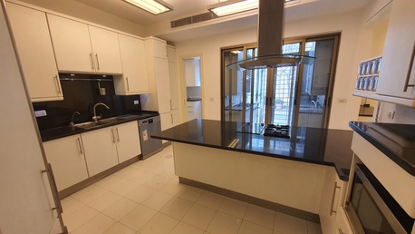 Amman, Apartments/Houses, JOD 40000/year,  4 BR,  Ground Deplux Semi Furnished 4B With Two Gardens And Terrace N 4 Circle 00962777688956