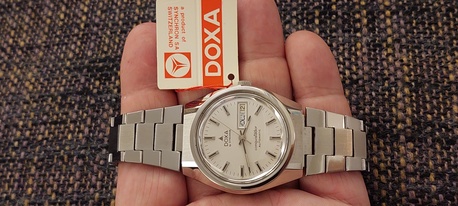 Riyadh, Watches, SAR 1500,  Doxa Automatic Watch NEW Vintage Of 50 Years Old For Men Original Swiss Made