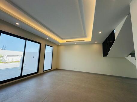 Manama, Apartments/Houses, BHD 1000/month,  4 BR,  400 Sq. Meter,  Brand New