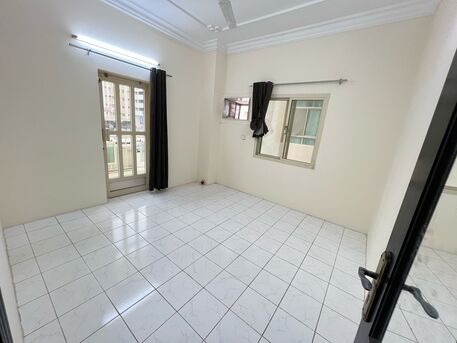 Mahooz, Apartments/Houses, BHD 280/month,  2 BR,  160 Sq. Meter,  SEMI FURNISHED FLAT