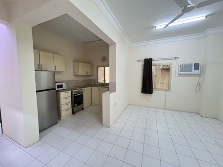 Mahooz, Apartments/Houses, BHD 280/month,  2 BR,  160 Sq. Meter,  SEMI FURNISHED FLAT