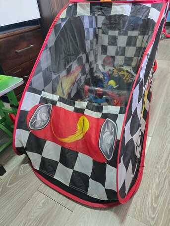 Manama, Baby & Kid Stuff, BHD 25,  Electronic Car,tent,trolley Bag,basketball