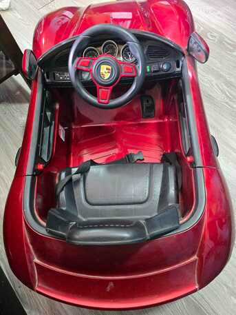 Manama, Baby & Kid Stuff, BHD 25,  Electronic Car,tent,trolley Bag,basketball