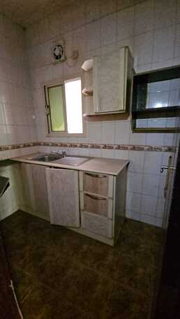 Gudaibiya, Apartments/Houses, BHD 130/month,  2 BR,  2 Bedroom Unfurnished Flat For Rent Without Ewa