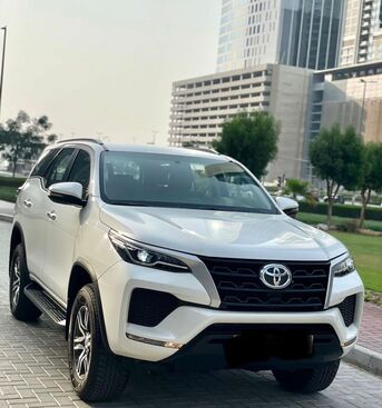 Riyadh, Vehicles, Cars & Trucks , SAR 114800,  TOYOTA FORTUNER (4X4) GXR 2 MODEL 2023 (BRAND NEW CONDITION),  2023,  Automatic,  27000 KM,  TOYOTA FORTUNER (4X4) GXR 2 MODEL  (BRAND NEW CONDITION) TOP CONDITION