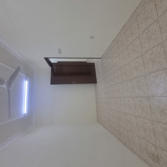 Hoora, Apartments/Houses, BHD 160/month,  2 BR,  ₹2BATHROOM Hall Kitchen Without Electricity Balkani