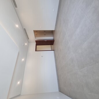 Salmaniya, Commercial Villas, BHD 1100,  *5BATHROOM Hall Kitchen Without Electricity Car Parking Office For Rent