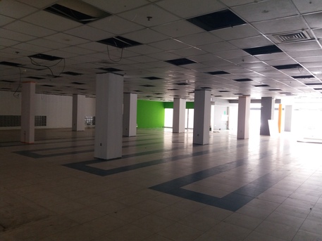 Hoora, Shops, BHD 2700,  Showroom Rent 3 Shutter Big 750 Square Miter Arya 2 Bath In-(((Hoora)))