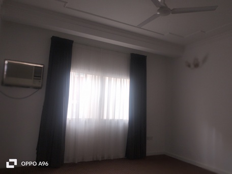 Adliya, Apartments/Houses, BHD 300/month,  3 BR,  200 Sq. Meter,  Bright Semi Furnished 3bhk Apartment With Ewa