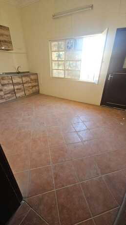 Jid Ali, Apartments/Houses, BHD 200/month,  2 BR,  4 Bedroom Unfurnished Flat For Rent Without Ewa