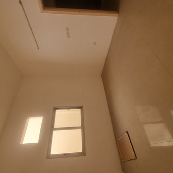 Salmaniya, Apartments/Houses, BHD 140/month,  2 BR,  *1BATHROOM Hall Kitchen Without Electricity
