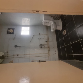 Salmaniya, Apartments/Houses, BHD 140/month,  2 BR,  *1BATHROOM Hall Kitchen Without Electricity