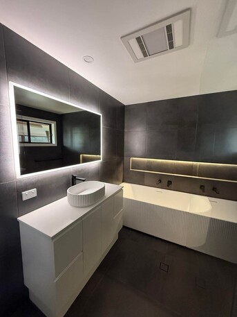 Brisbane, Business, Electrician Greenbank