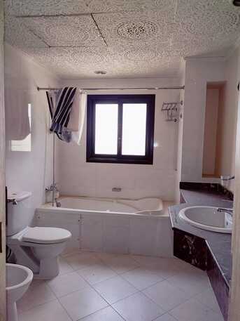 Janabiya, Villas, BHD 900,  Furnished,  400 Sq. Meter,  Semi Furnished 5 BHK Garden Villa For Rent In Janabiya  BD.900/-